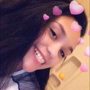 Meet your Posher, Rocio